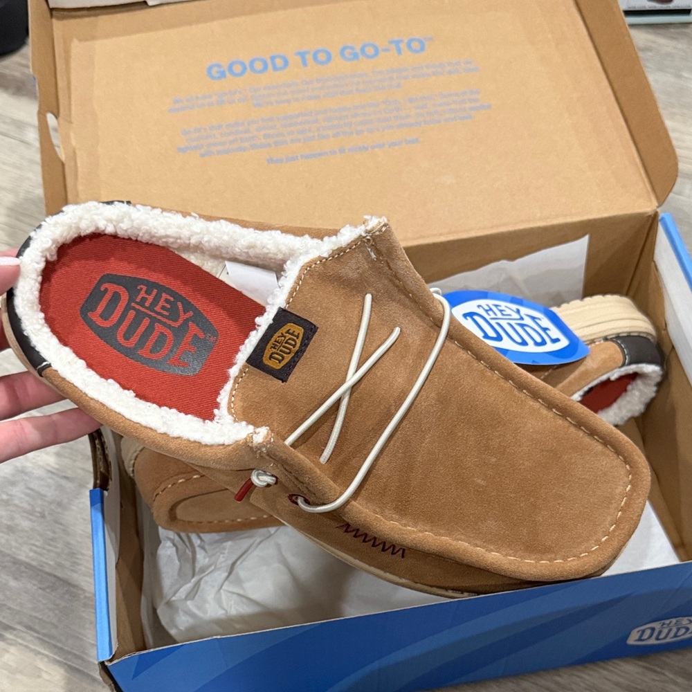 Hey Dude Tan Chestnut Suede Slip-On Loafers with Sherpa Collar - Picture 2 of 3